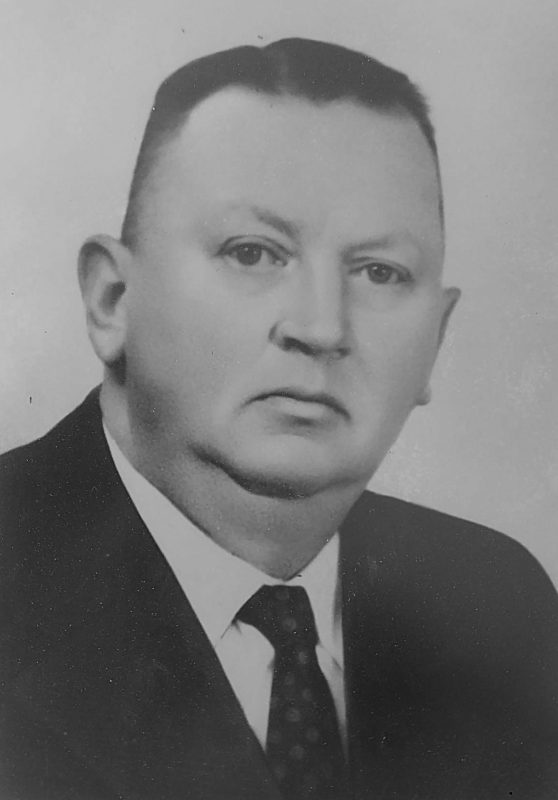 Schwarz-weiße Portraitfotografie eines Mannes